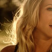 Whitney Duncan - List pictures