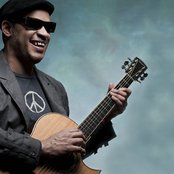 Raul Midon - List pictures