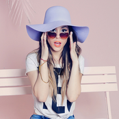 Dana Paola - List pictures