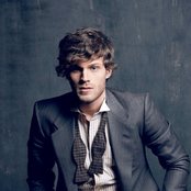 Nick Gill - List pictures