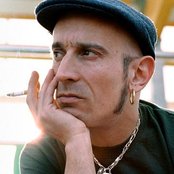 Fito Y Los Fitipaldis - List pictures