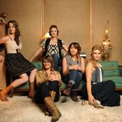 Della Mae - List pictures