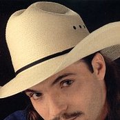 Daron Norwood - List pictures