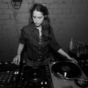 Helena Hauff - List pictures