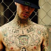 Travis Barker - List pictures