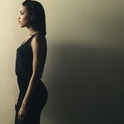 Alice Smith - List pictures