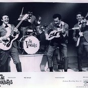 The Ventures - List pictures