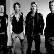 Walking Papers - List pictures