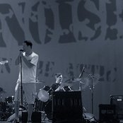Noise In The Attic - List pictures