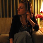 Andrea Hamilton - List pictures