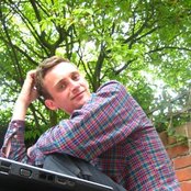 Lone - List pictures