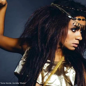 Aminata - List pictures