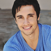 Chester See - List pictures