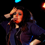 Clairy Browne & The Bangin' Rackettes - List pictures