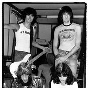 The Ramones - List pictures