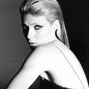 Gwyneth Paltrow - List pictures