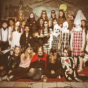 Dead Man's Bones - List pictures