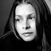 Hope Sandoval - List pictures