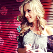 Sarah Darling - List pictures