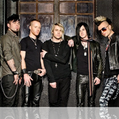 My Darkest Days - List pictures