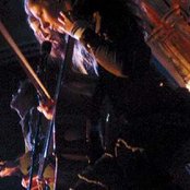 Vyvienne Long - List pictures