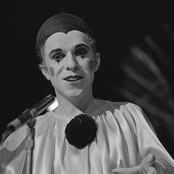 Leo Sayer - List pictures