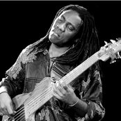 Richard Bona - List pictures