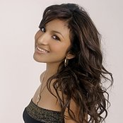 Paula Deanda - List pictures