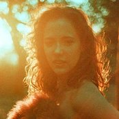 Tiê - List pictures