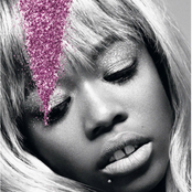 Dominique Young Unique - List pictures