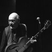 Jim Hall - List pictures