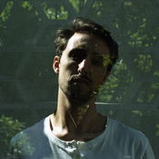 How To Dress Well - List pictures