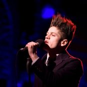 Iwan Rheon - List pictures