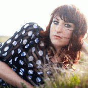 Hannah Georgas - List pictures