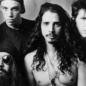 Soundgarden - List pictures