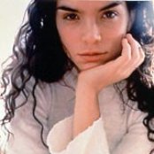 Leona Naess - List pictures