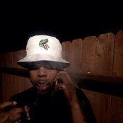 Azizi Gibson - List pictures