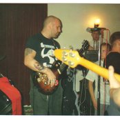 Skrewdriver - List pictures