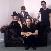 Go-betweens - List pictures