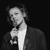 Laurie Anderson - List pictures