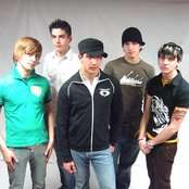 October Fall - List pictures