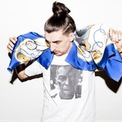 The Child Of Lov - List pictures