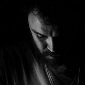 Rodrigo Amarante - List pictures