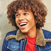 Corbin Bleu - List pictures