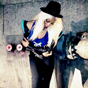 Moxiie - List pictures