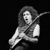Neal Schon - List pictures