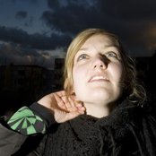 Sally Shapiro - List pictures