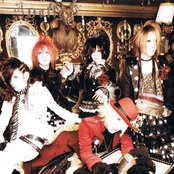 Dolly - List pictures