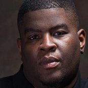 Salaam Remi - List pictures