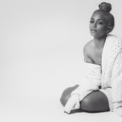 Paloma Ford - List pictures